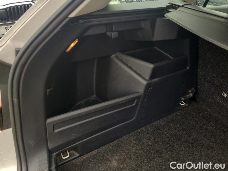  Skoda  Fabia  Combi (2015)  Com.1.0TSI 70 Ambition #9