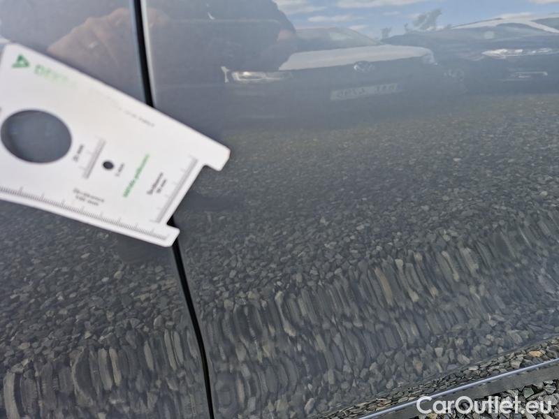  KIA  Cee'd Ceed  (CD) (2018->) Ceed SW 1.5 T-GDI 118 Top #21
