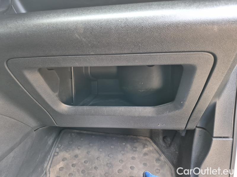  Peugeot  Partner   (2018) Par.1.5BHDI 100 L2 Act.4d #22