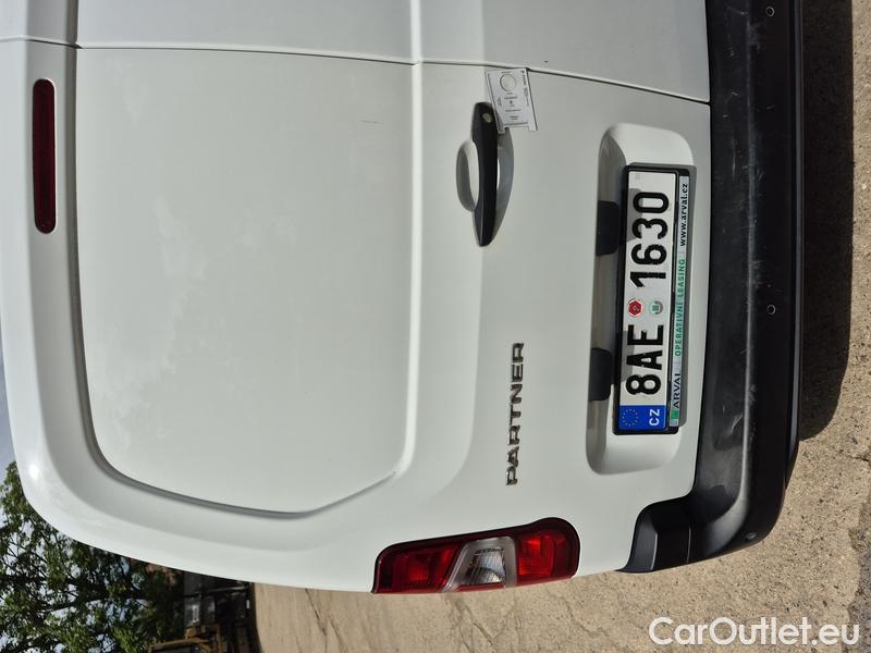  Peugeot  Partner   (2018) Par.1.5BHDI 100 L2 Act.4d #12