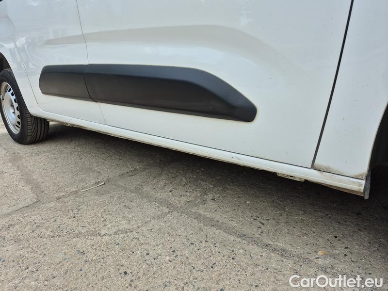  Peugeot  Partner   (2018) Par.1.5BHDI 100 L2 Act.4d #19