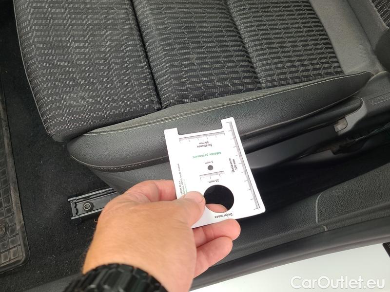  Opel  Astra -Lim  (2021)  ST 1.5CDTi 90 SS Eleg. #10