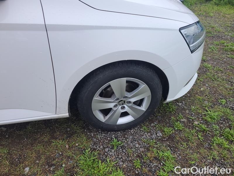  Skoda  Fabia  Combi (2015)  Com.1.0TSI 70 Ambition #6