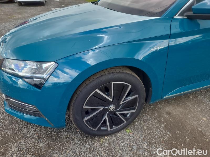  Skoda  Superb  2 (2008)  2.0TSI 206 L&K 4x4 AT #16
