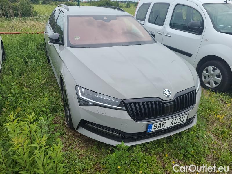  Skoda  Superb  Combi (3T5)(2010) Sup.C.FL2.0TDI 110 SLine AT #16