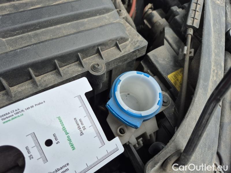  Skoda  Octavia  Combi  (5E5)(03.2017->) Octa.Com TDI 135 Style 4x4 AT #1