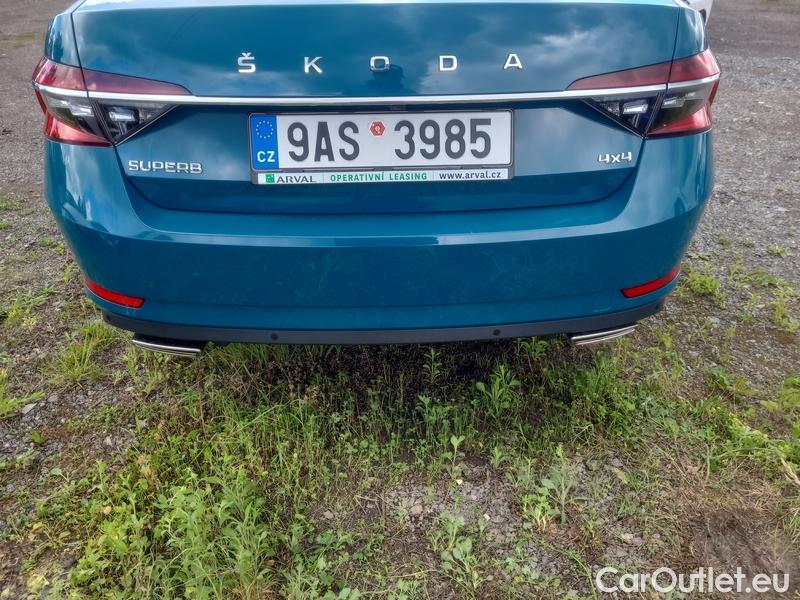  Skoda  Superb  2 (2008)  2.0TSI 206 L&K 4x4 AT #9