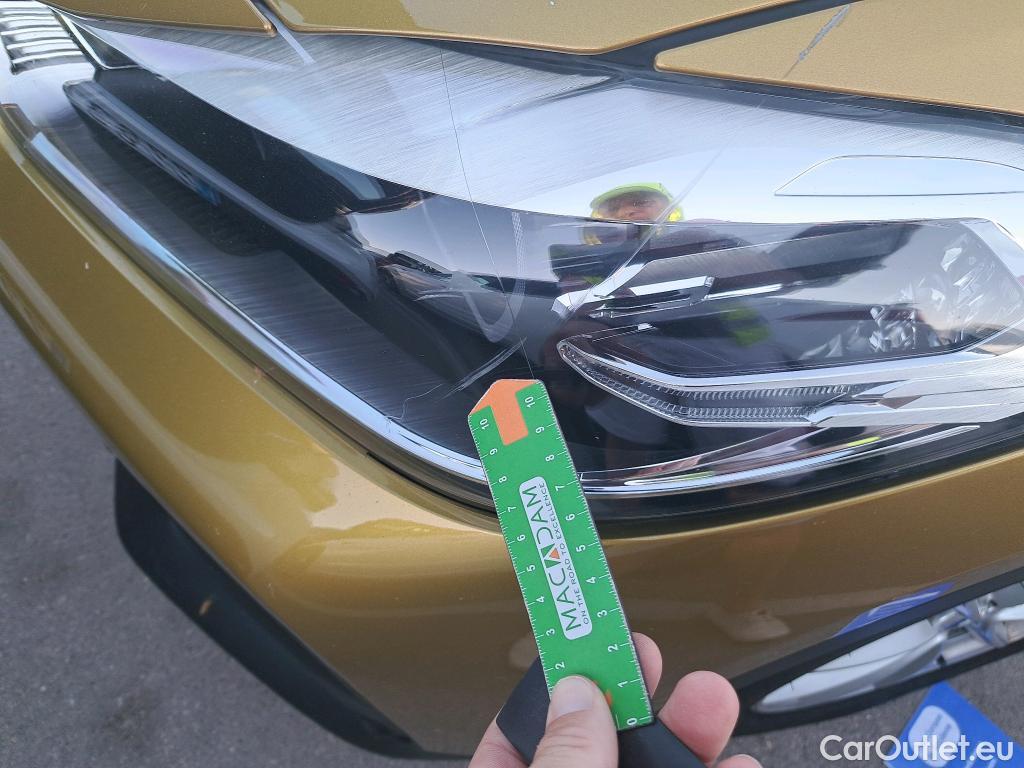  Bmw  X2 BMW  / 2017 / 5P / todoterreno sDrive18d #35