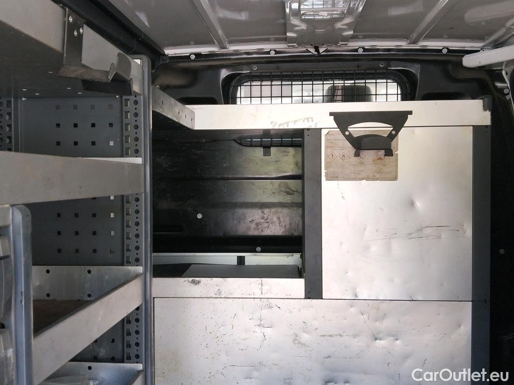  Toyota  Proace TOYOTA  / 2016 / 4P / furgón FU. MEDIO (L1) 2.0D 90kW COMFORT CARGA + #22