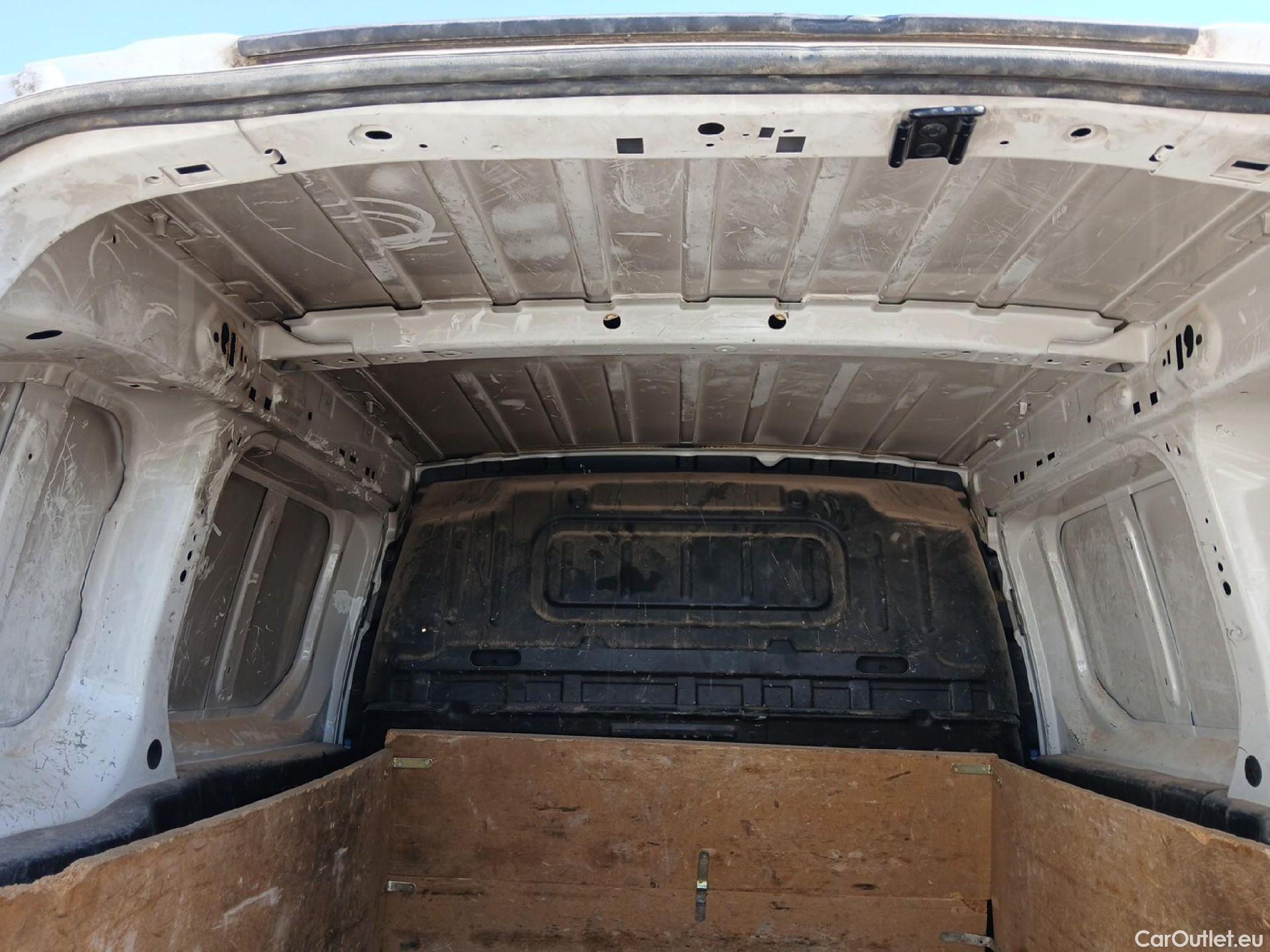  Citroen  Berlingo CITROEN  / 2018 / 3P / furgón derivado de turismo Talla M BlueHDi 100 CONTROL #3