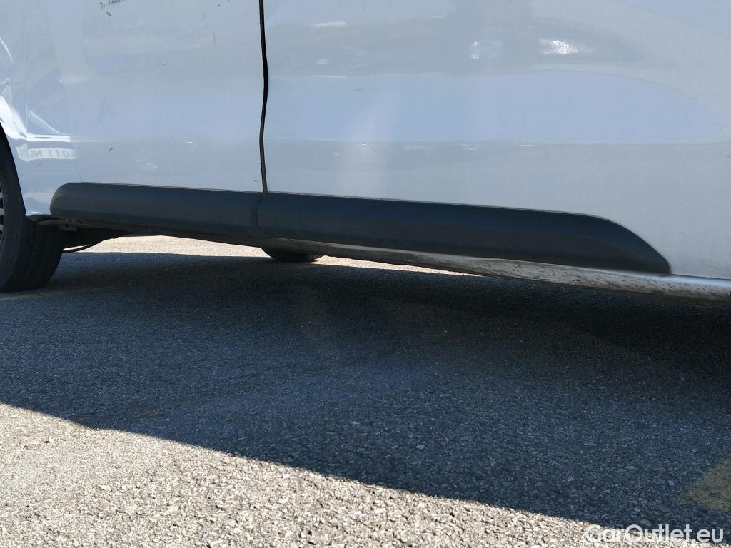  Toyota  Proace TOYOTA  / 2016 / 4P / furgón FU. MEDIO (L1) 2.0D 90kW COMFORT CARGA + #3