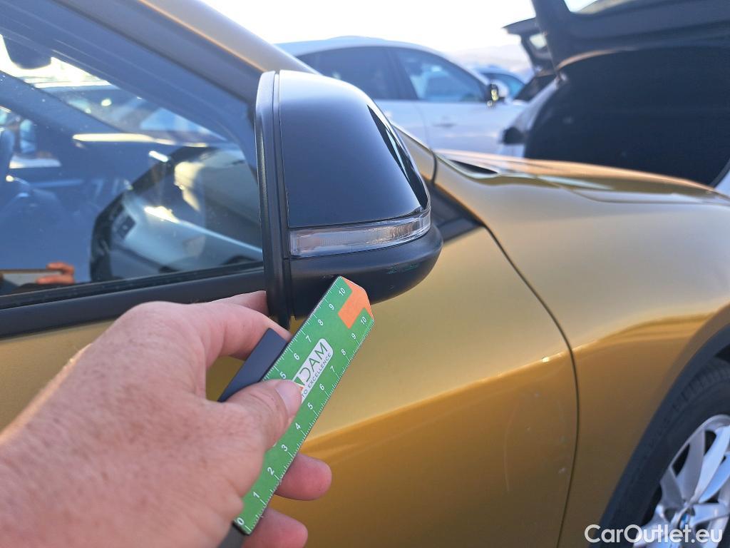  Bmw  X2 BMW  / 2017 / 5P / todoterreno sDrive18d #40