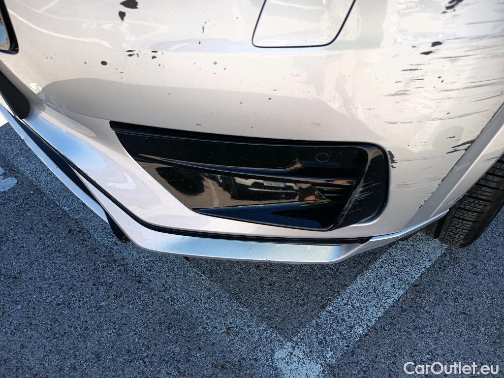  Volvo  XC90 VOLVO  / 2019 / 5P / todoterreno 2.0 B5 D AWD R-Design Auto (AC2) #49