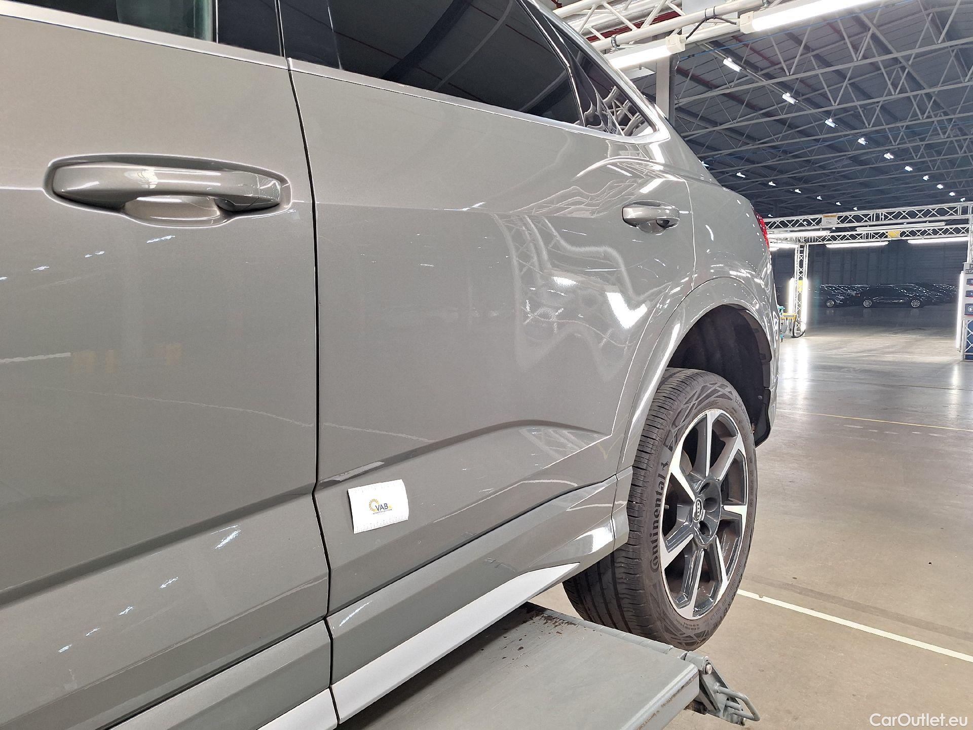  Audi  Q3 Audi,  SB '19 PHEV, Audi  Sportback 45 TFSI e S tronic S Line 5d #7