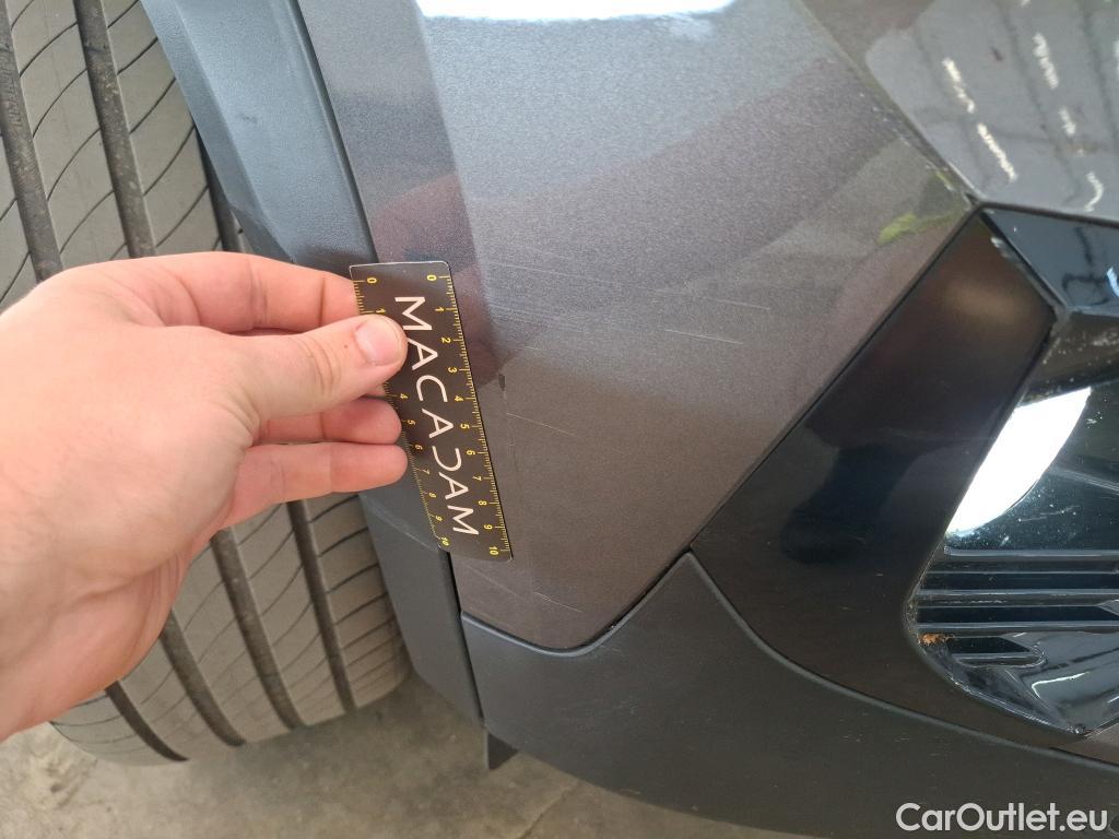  Peugeot  2008 PEUGEOT  / 2019 / 5P / Crossover PureTech 130 S&S EAT8 GT PACK #18