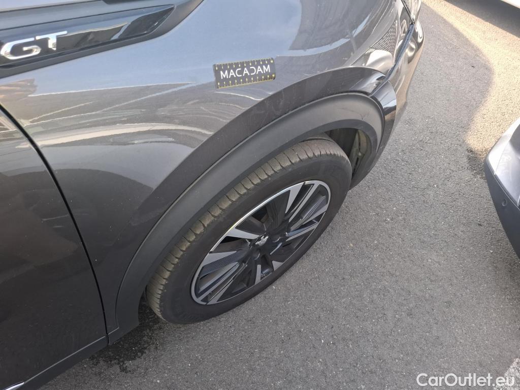  Peugeot  2008 PEUGEOT  / 2019 / 5P / Crossover PureTech 130 S&S EAT8 GT PACK #59