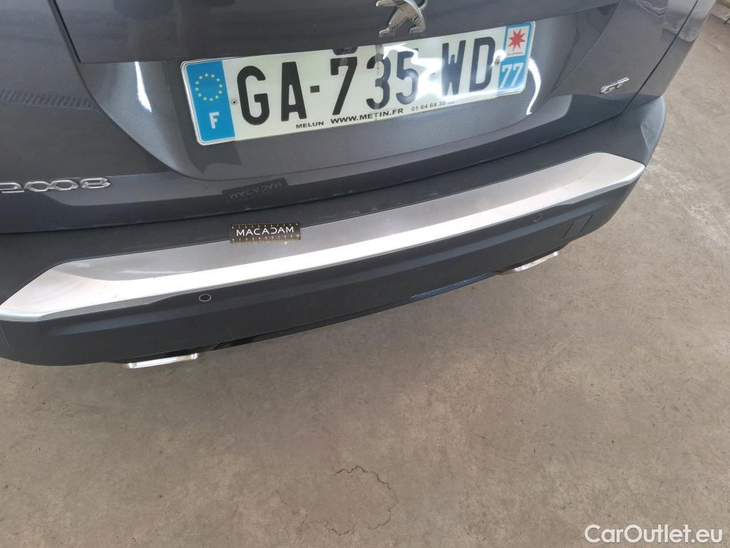  Peugeot  2008 PEUGEOT  / 2019 / 5P / Crossover PureTech 130 S&S EAT8 GT PACK #26