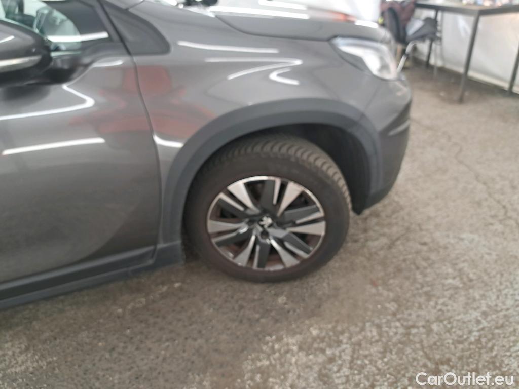  Peugeot  2008  Allure Business 1.2 PureTech 110CV BVA6 E6 #10
