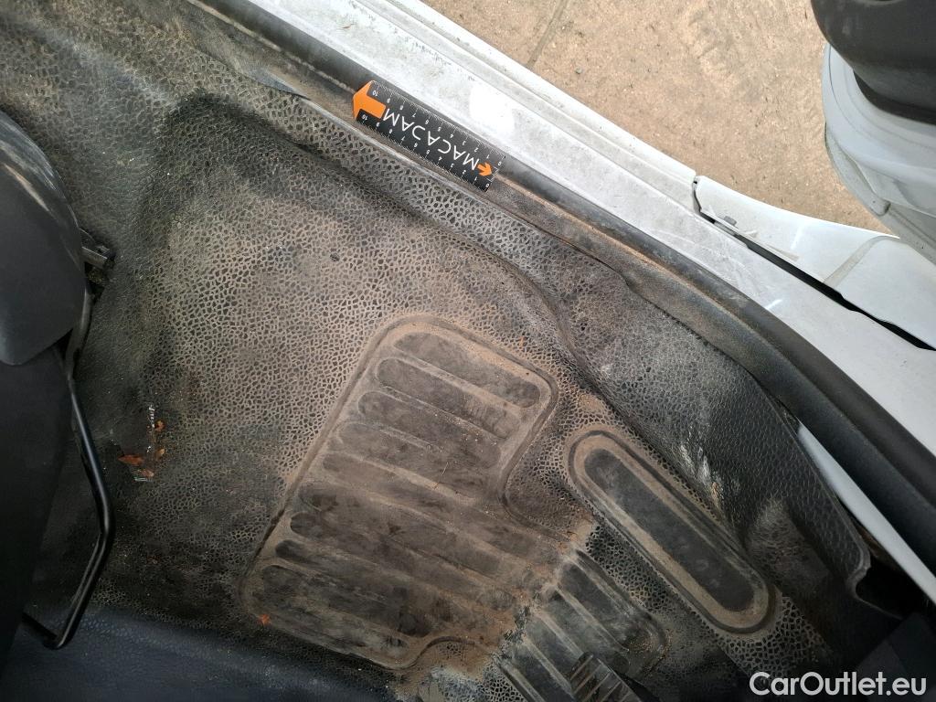  Renault  Kangoo RENAULT  Express VU 4p Fourgonnette Grand Confort dCi 75 #38