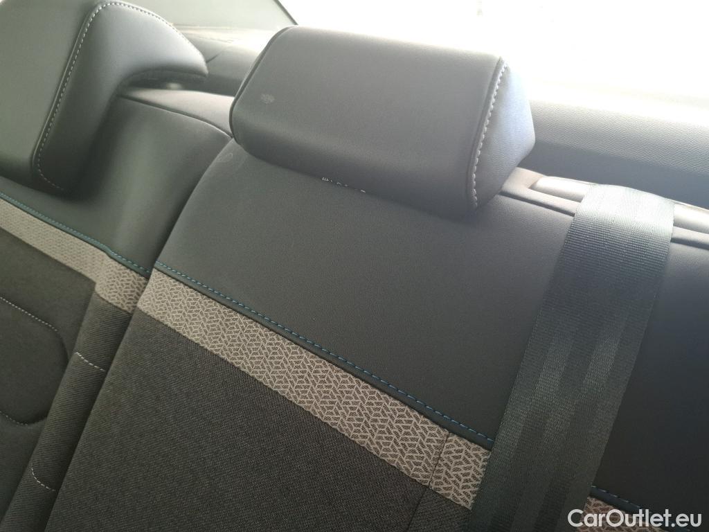  Citroen  C4  X Feel Pack 1.2 PureTech 130CV BVA8 6E #47