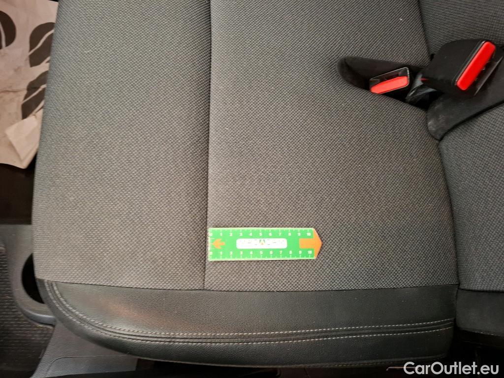  Renault  Kangoo RENAULT  / 2021 / 4P / Fourgonnette EXTRA - BLUE DCI 115 #21