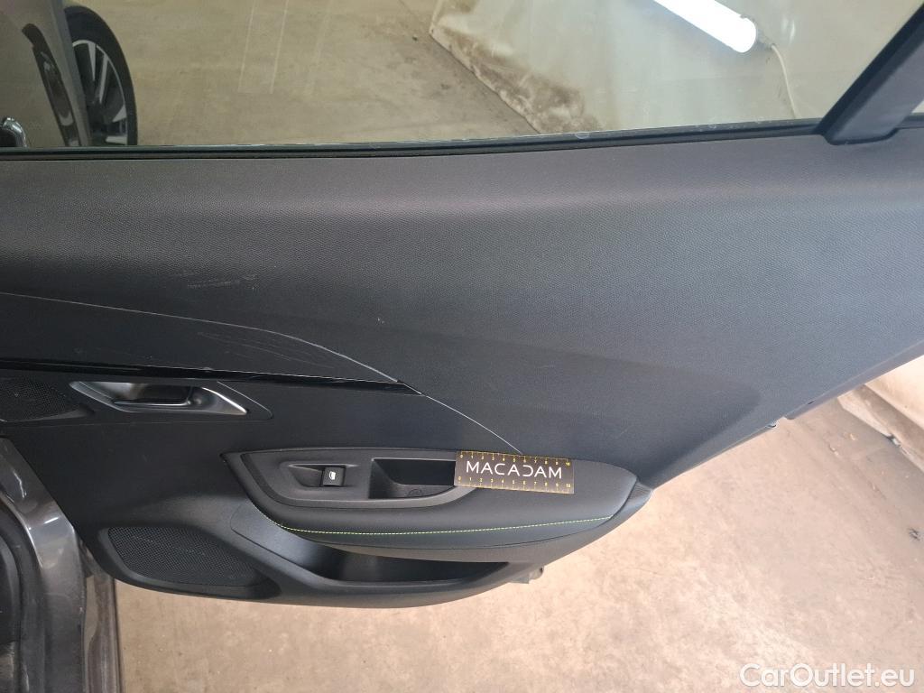  Peugeot  2008 PEUGEOT  / 2019 / 5P / Crossover PureTech 130 S&S EAT8 GT PACK #1