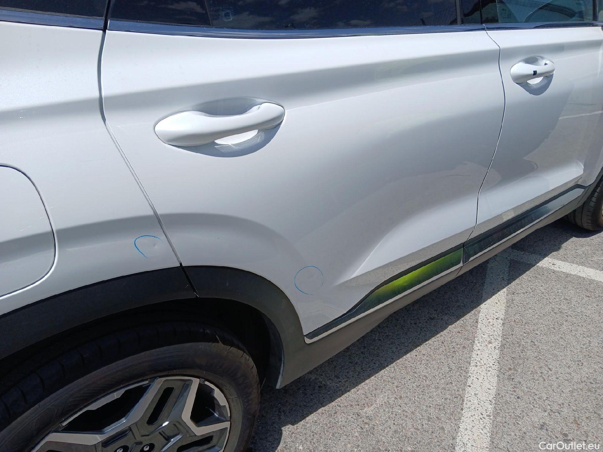  Hyundai  Santa Fe HYUNDAI  / 2021 / 5P / todoterreno 1.6 TGDi PHEV Maxx Auto 4x4 #26