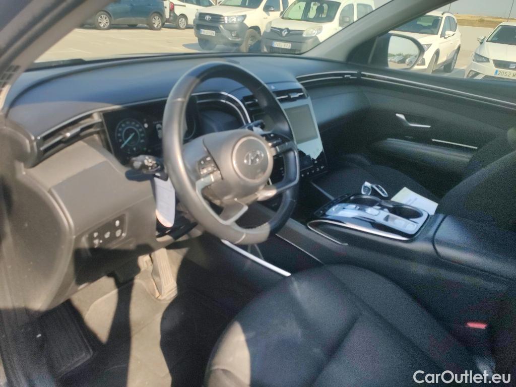  Hyundai  Tucson HYUNDAI  / 2020 / 5P / todoterreno 1.6 TGDI 169kW HEV Tecno Auto 2C #25