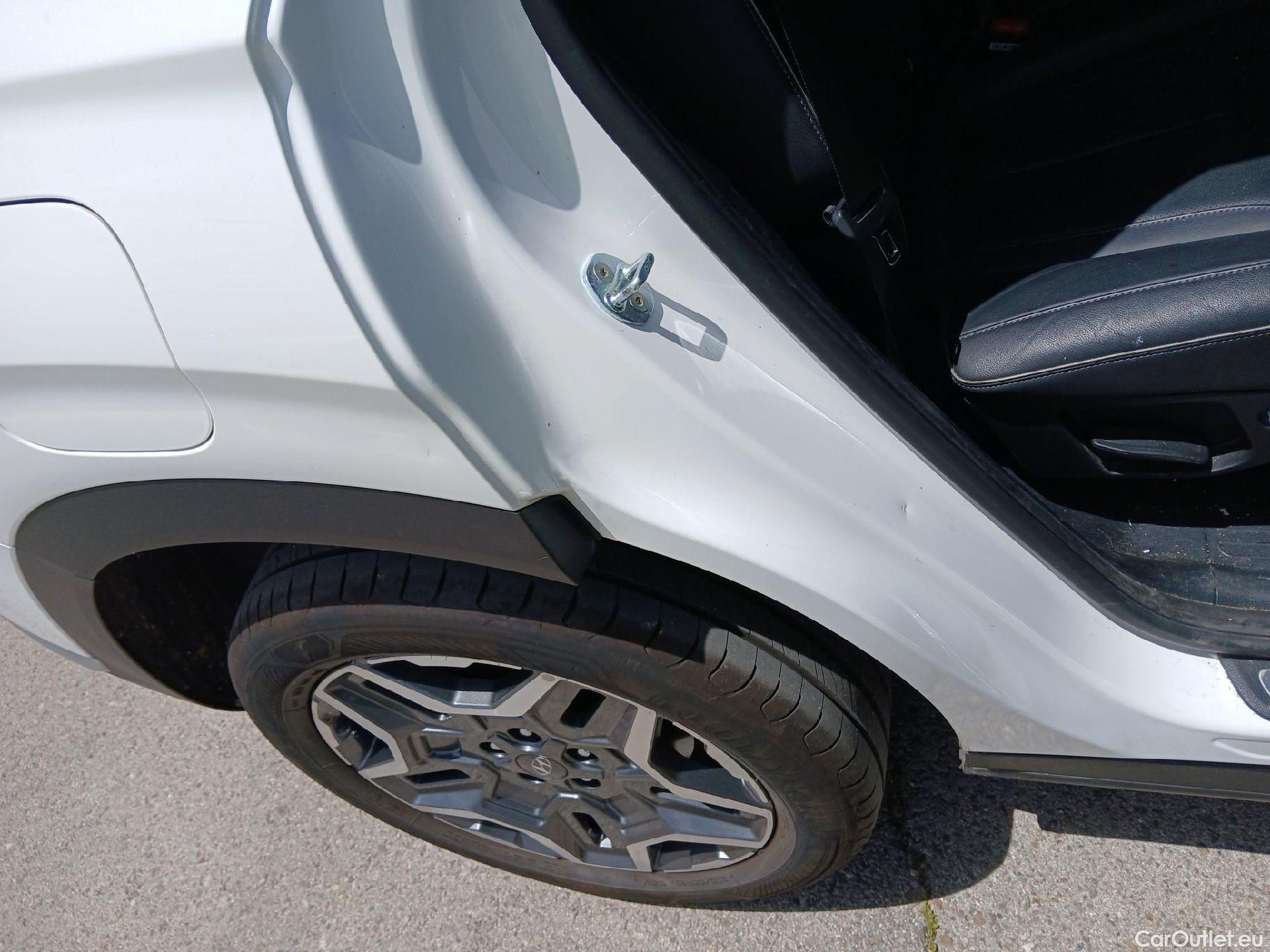  Hyundai  Santa Fe HYUNDAI  / 2021 / 5P / todoterreno 1.6 TGDi PHEV Maxx Auto 4x4 #3