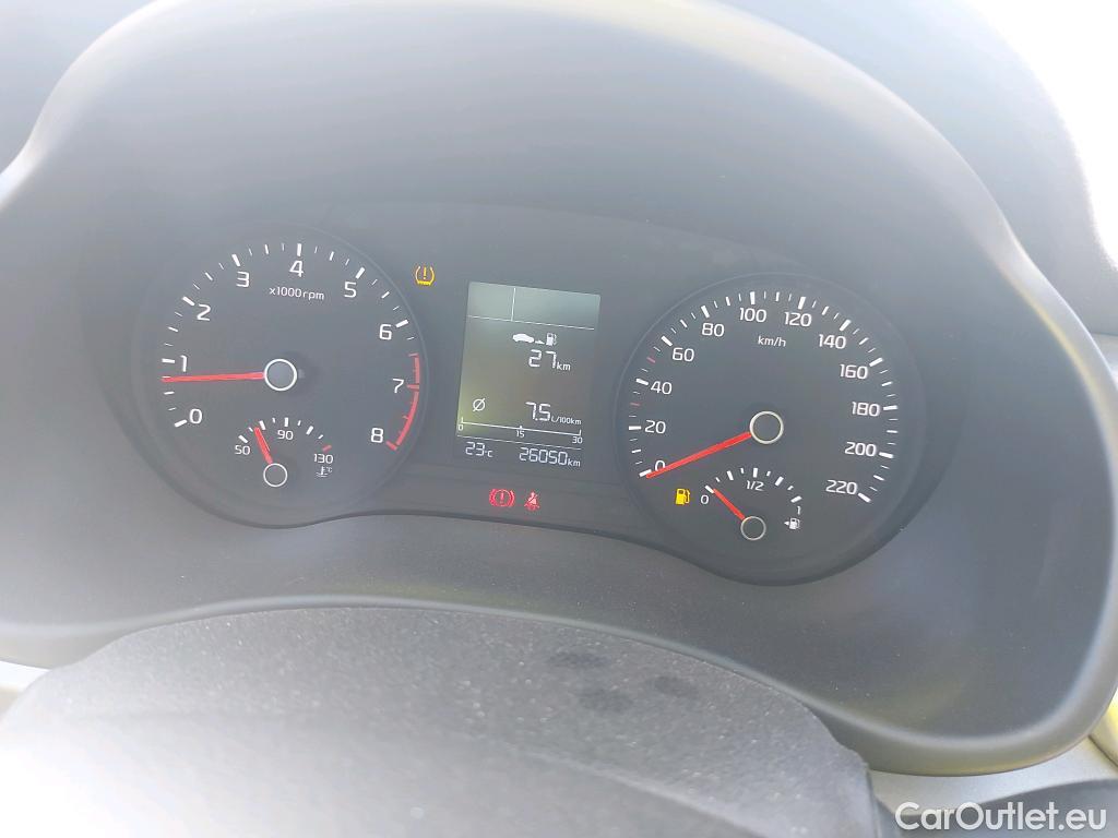  KIA  Rio KIA  / 2020 / 5P / berlina con portón 1.2 DPi 62kW (84CV) Concept #37