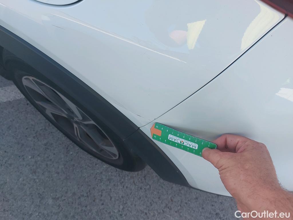 KIA  XCeed KIA  / 2019 / 5P / todoterreno 1.0 T-GDi Drive 88kW (120CV) #4
