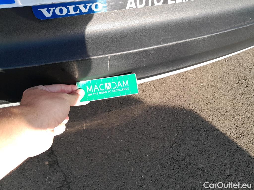  Volvo  XC 40 VOLVO XC40 / 2017 / 5P / todoterreno 1.5 T2 Momentum Auto #6