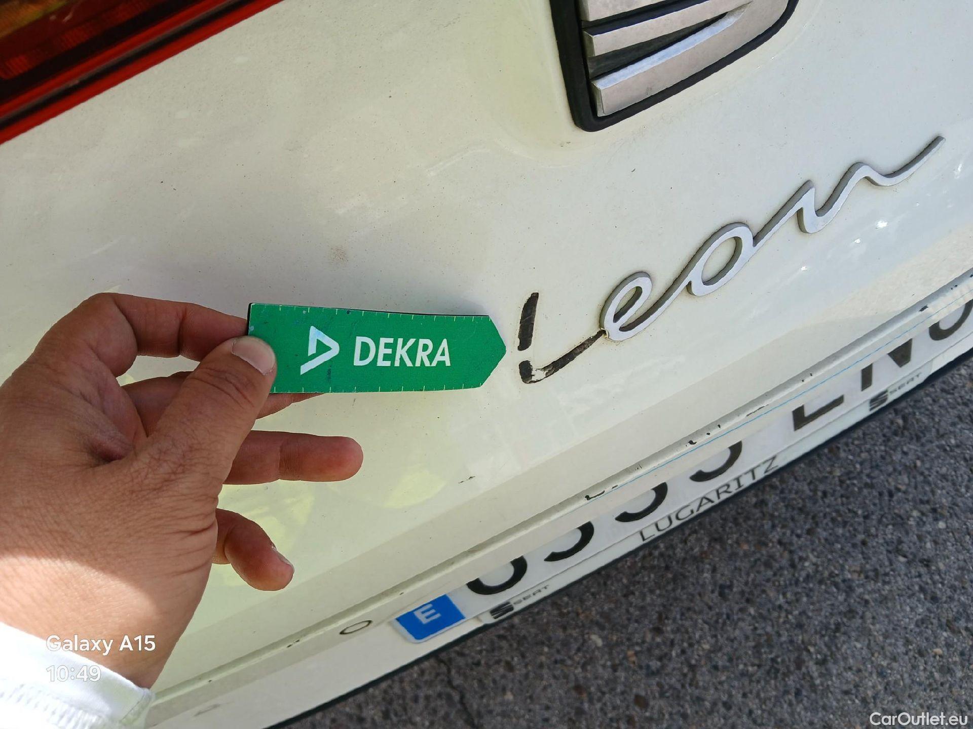  Seat  Leon SEAT Nuevo León / 2020 / 5P / familiar SP 1.4 e-Hybrid DSG S&S Xcellence Go L #22