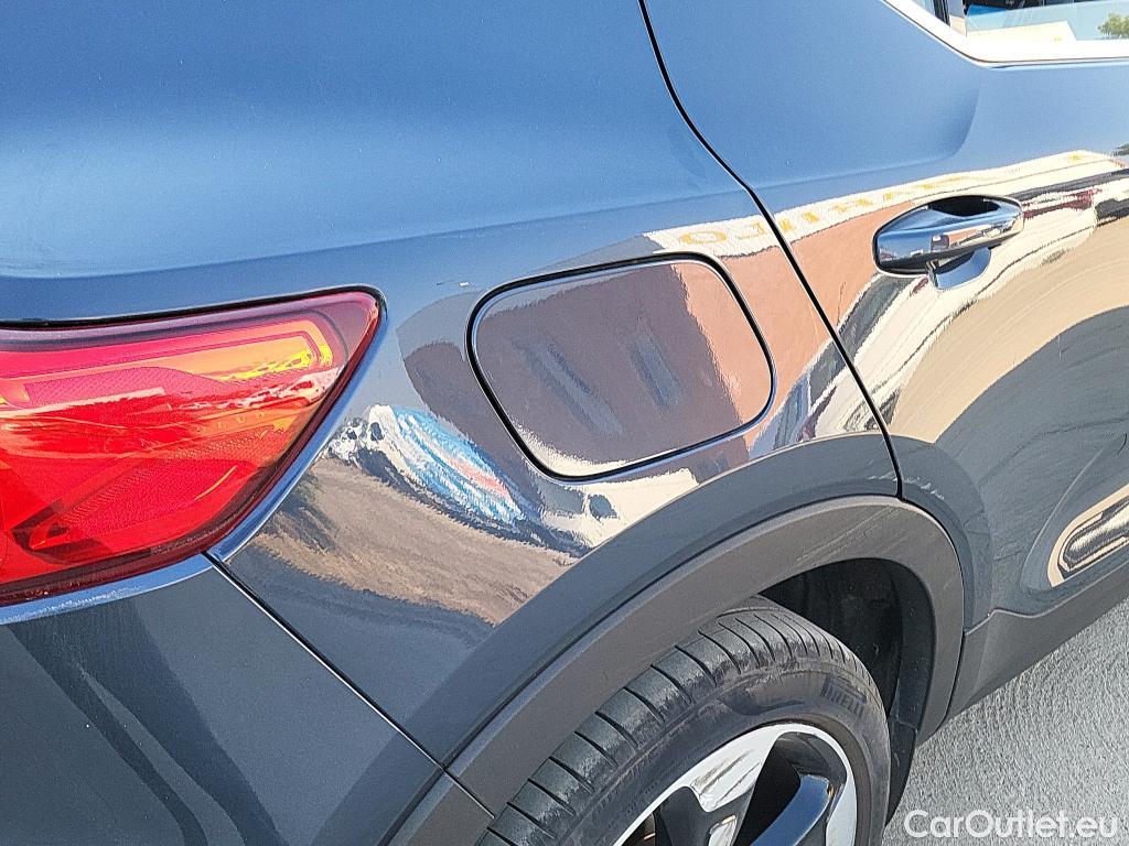  Volvo  XC 40 VOLVO XC40 / 2017 / 5P / todoterreno 2.0 B3 G Inscription Auto #11