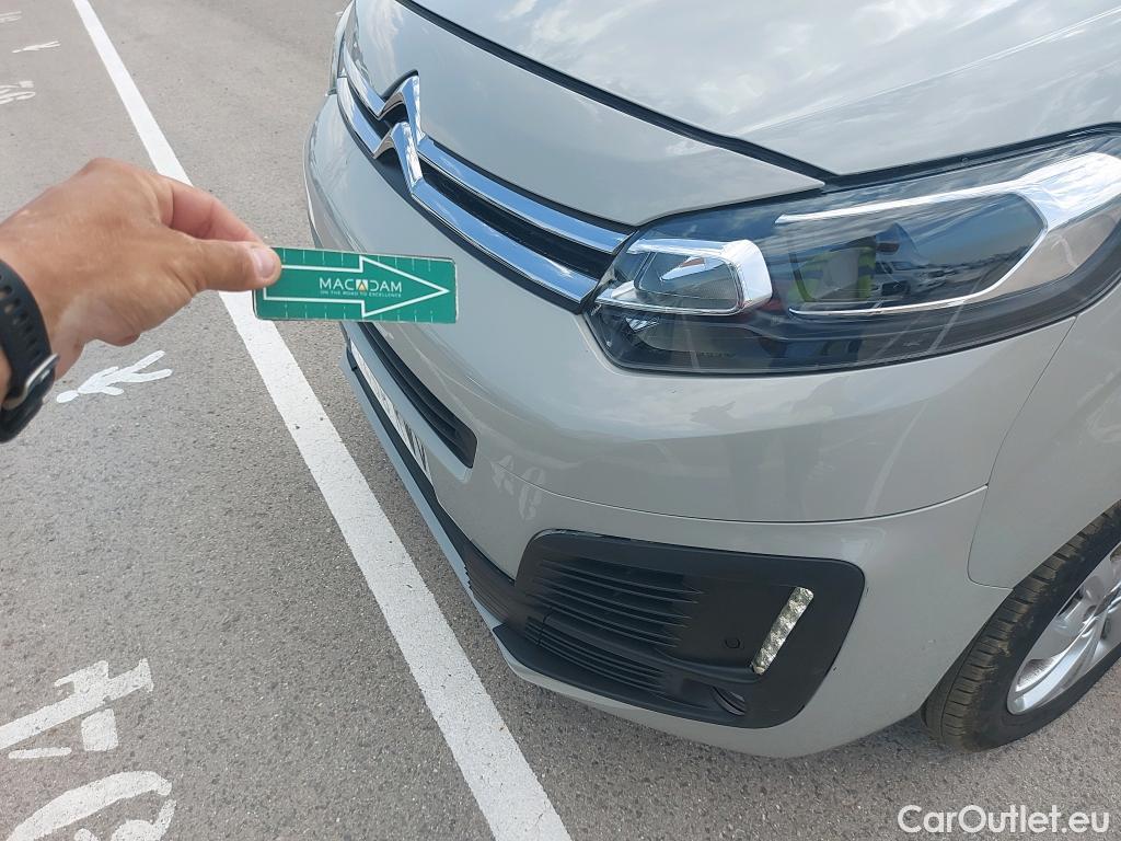  Citroen  C4 Picasso CITROEN Spacetourer / 2016 / 5P / combi Talla M BlueHDi 130KW EAT8 Rip Curl(SP) IND #21