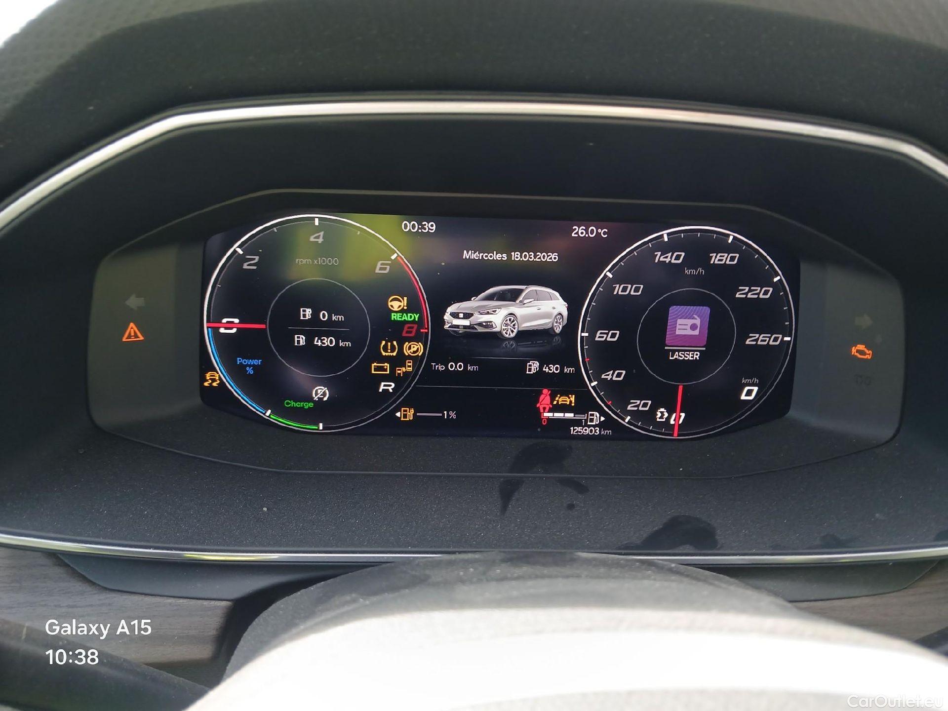 Seat  Leon SEAT Nuevo León / 2020 / 5P / familiar SP 1.4 e-Hybrid DSG S&S Xcellence Go L #35