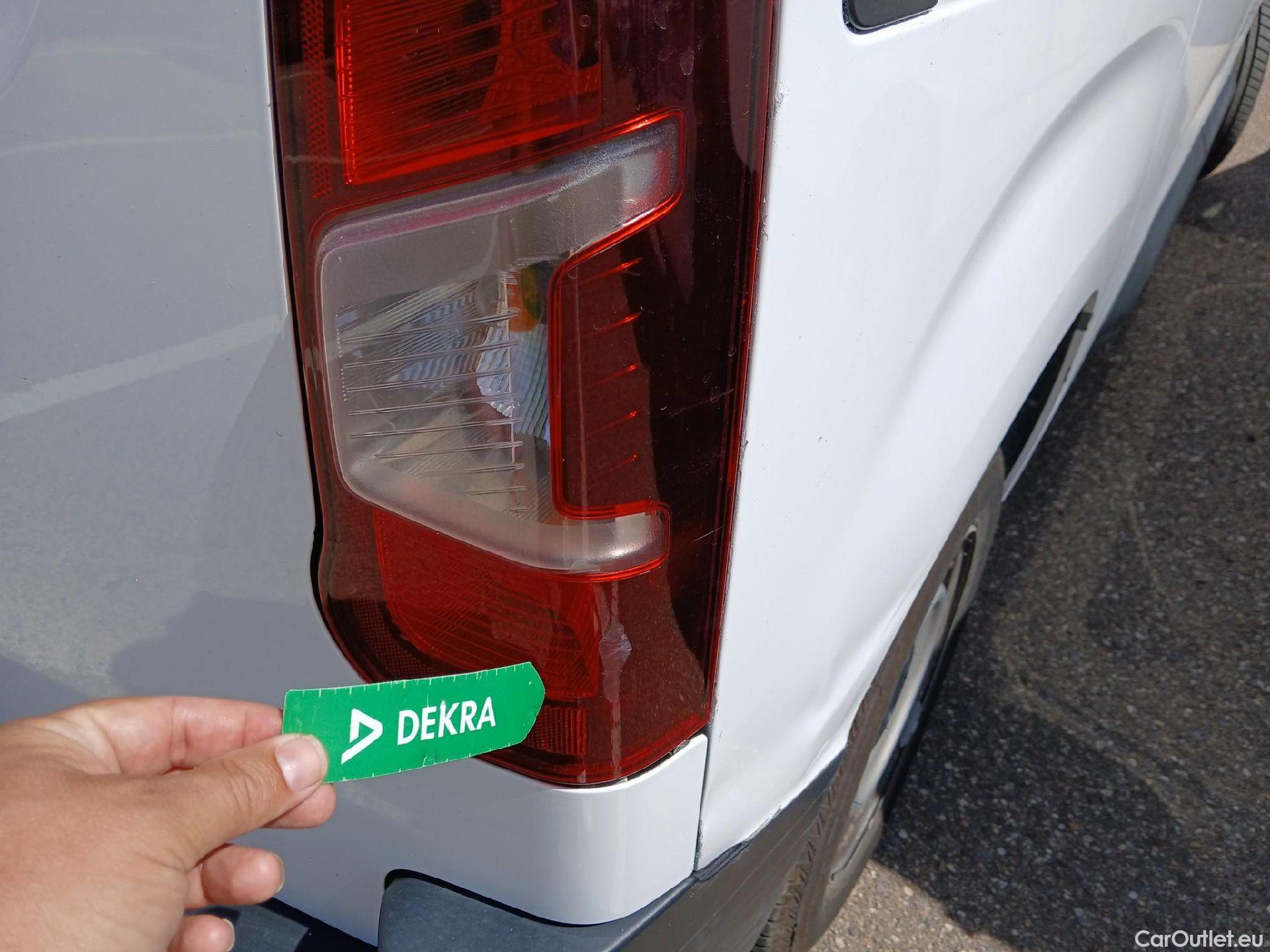  Citroen  Berlingo CITROEN  / 2018 / 3P / furgón derivado de turismo Talla M BlueHDi 100 CONTROL (AC2) #29