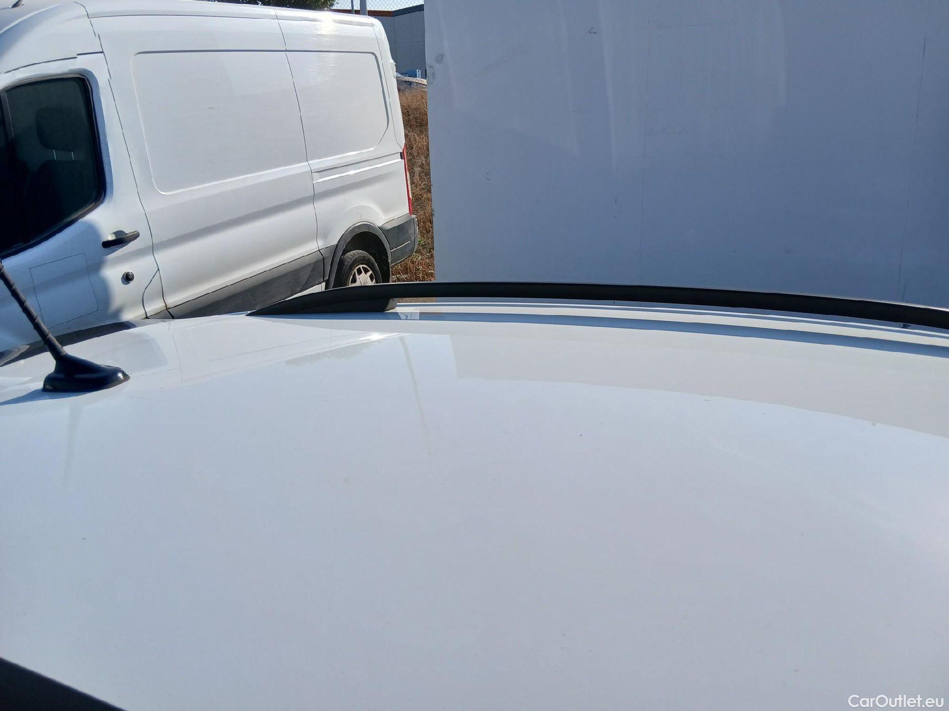  Volkswagen  Taigo VOLKSWAGEN  / 2021 / 5P / todoterreno R-Line 1.0 TSI 81kW (110CV) DSG #20