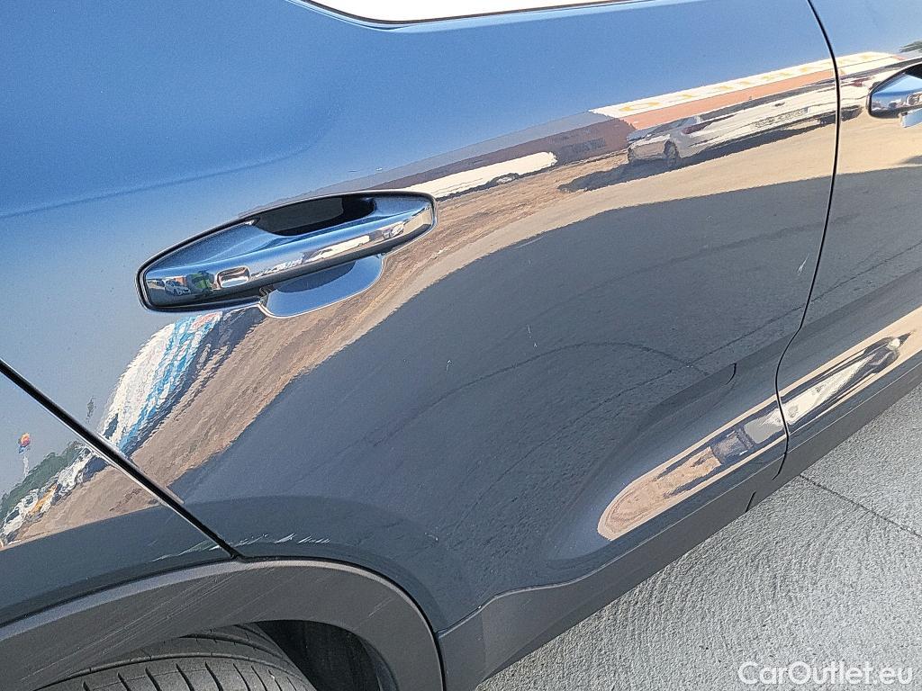  Volvo  XC 40 VOLVO XC40 / 2017 / 5P / todoterreno 2.0 B3 G Inscription Auto #9