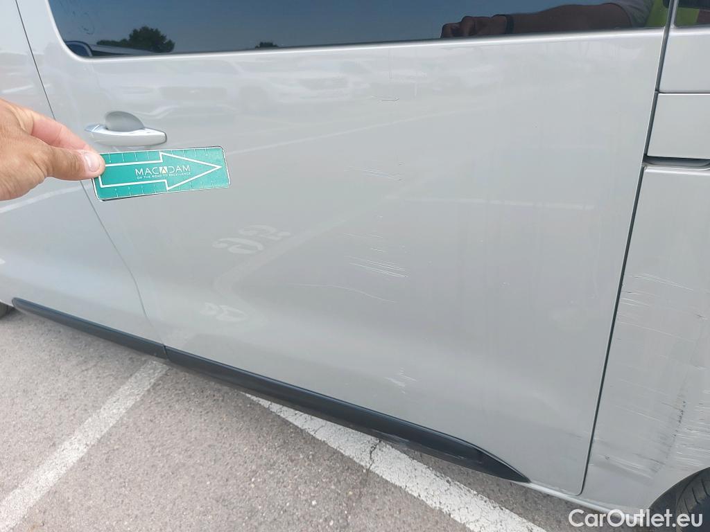 Citroen  C4 Picasso CITROEN Spacetourer / 2016 / 5P / combi Talla M BlueHDi 130KW EAT8 Rip Curl(SP) IND #1