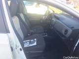  Toyota  Yaris TOYOTA  / 2017 / 5P / berlina con portón 1.5 100H Active #6
