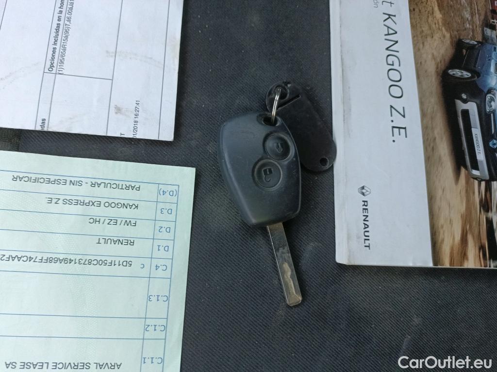  Renault  Kangoo RENAULT  Z.E./2013/4P/furgón derivado de turismo Maxi Z.E. 2 plazas Flexi #2