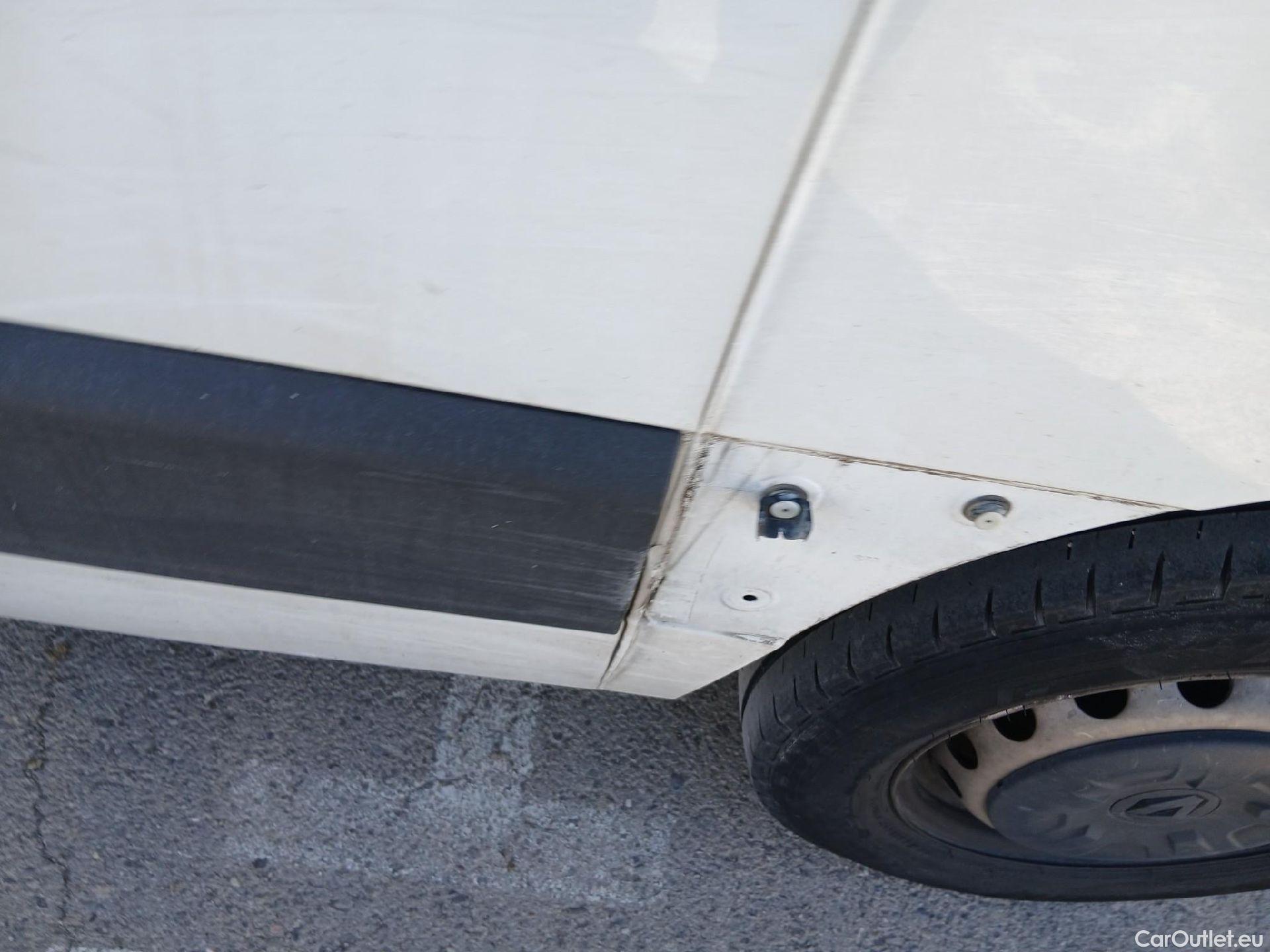 Renault  Master  III Furgón L3H2 HKa 3 5t 2.3 dCi 110CV MT6 E5 #11