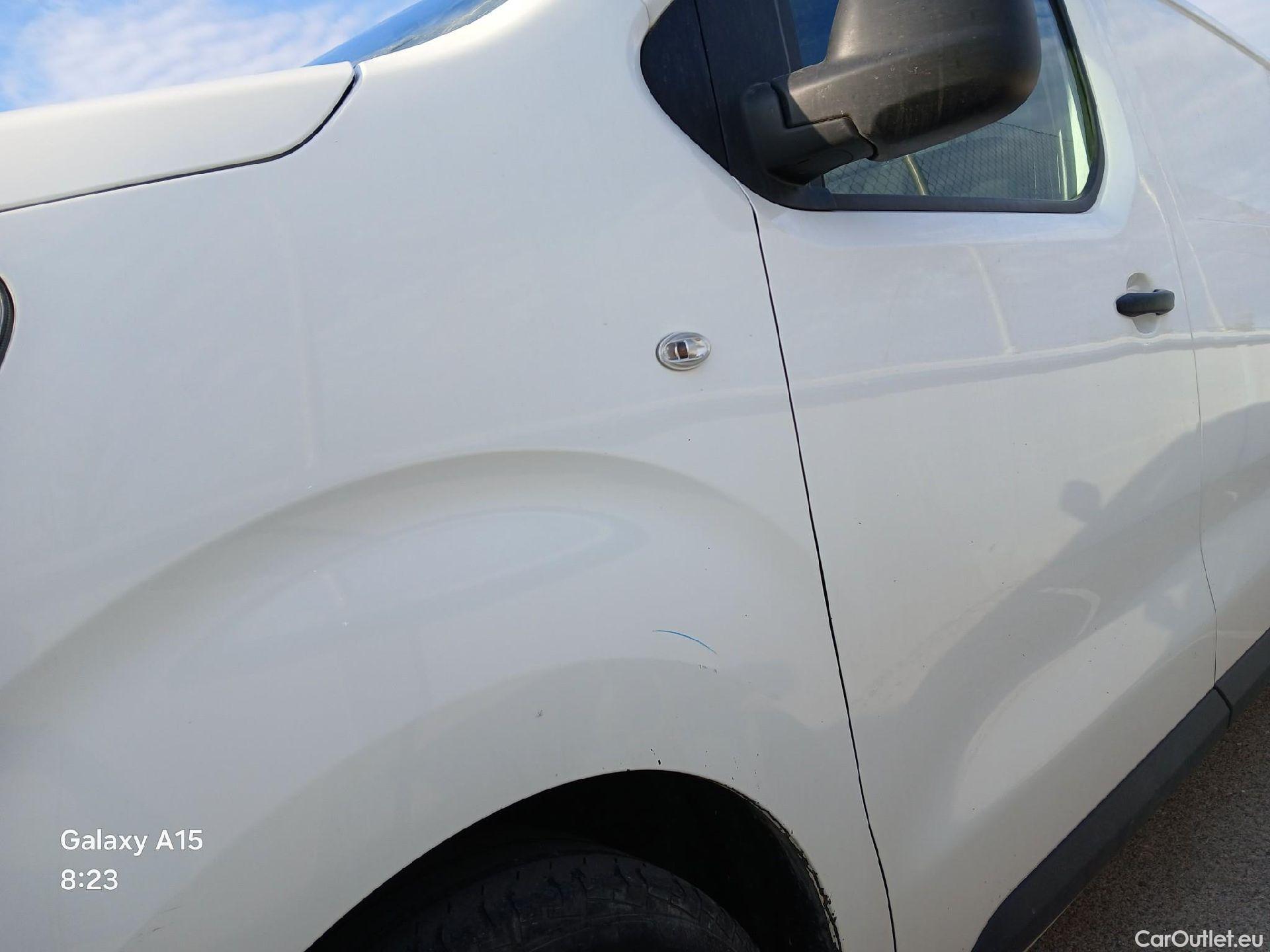  Opel  Vivaro OPEL  / 2019 / 4P / furgón 1.5 Diésel 74kW (100CV) M Std Express (AC) #17