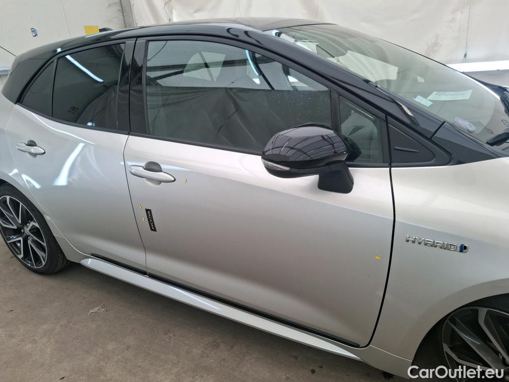  Toyota  Corolla TOYOTA  / 2018 / 5P / Berline Hybride 180h Collection #53