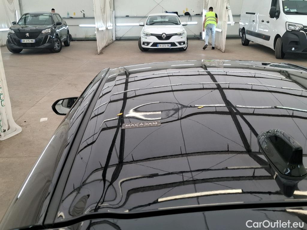  Toyota  Corolla TOYOTA  / 2018 / 5P / Berline Hybride 180h Collection #39