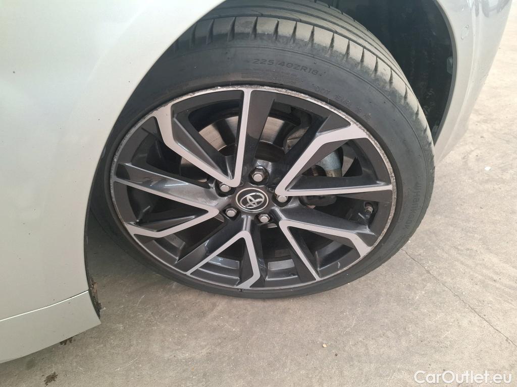  Toyota  Corolla TOYOTA  / 2018 / 5P / Berline Hybride 180h Collection #10