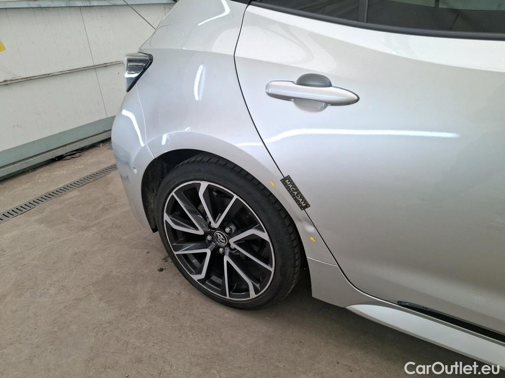  Toyota  Corolla TOYOTA  / 2018 / 5P / Berline Hybride 180h Collection #41