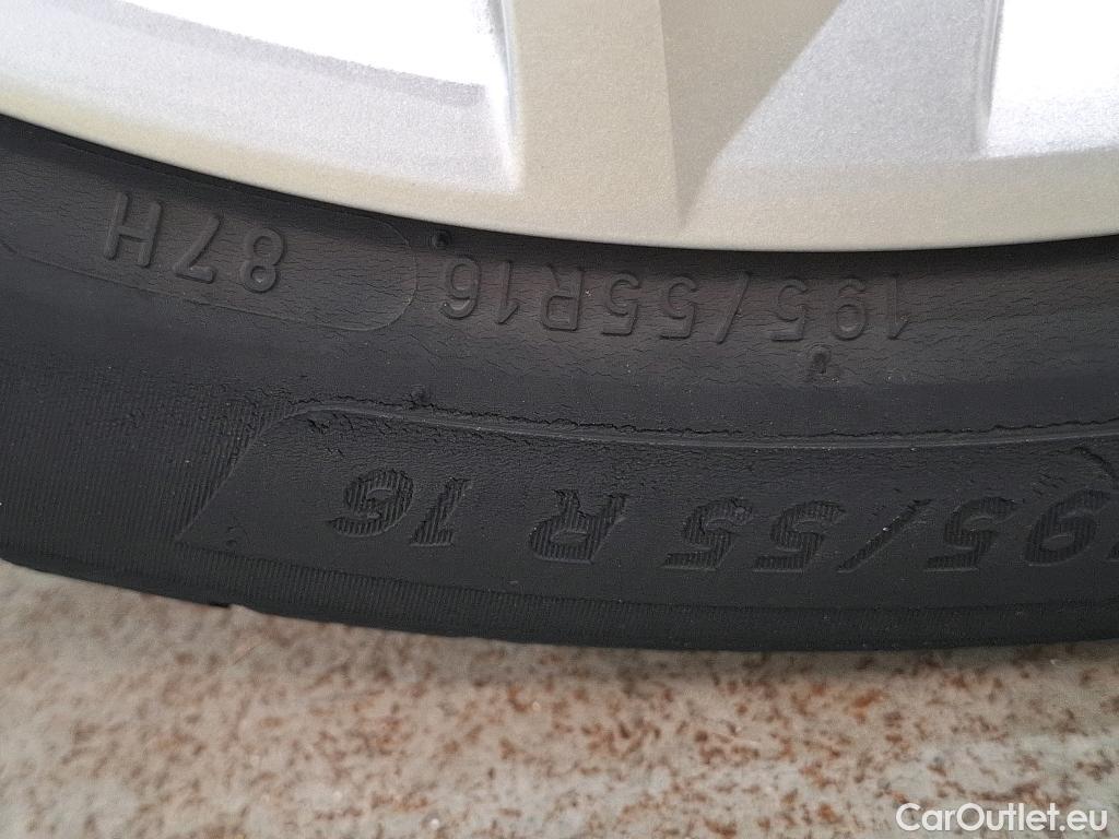  Renault  Clio  V Business 1.5 dCi 85CV BVM6 E6dT #51