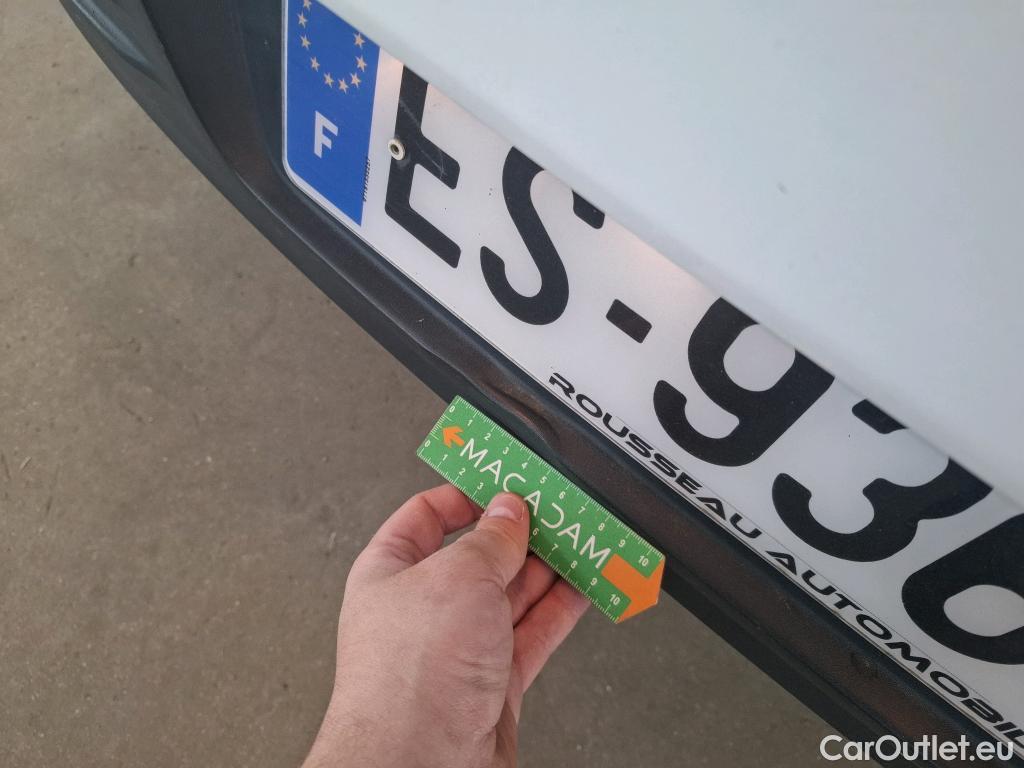  Renault  Clio  IV Business 1.5 dCi 90CV BVA6 E6 #2